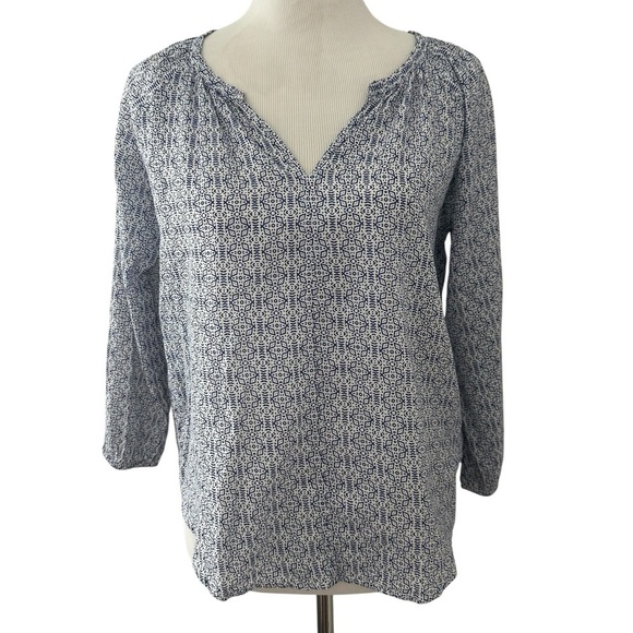 Velvet by Graham & Spencer Tops - Velvet by Graham & Spencer Women's Blue and white Patterned Top